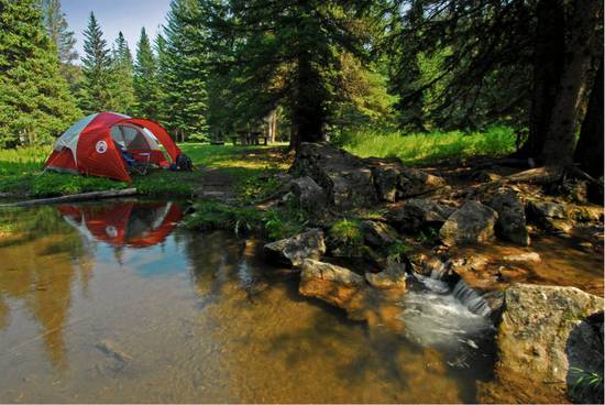 出國旅行 除了酒店還能睡在哪兒？