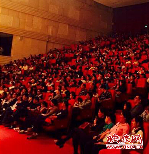 李明陽(yáng)、謝怡晨鋼琴音樂(lè)會(huì)在河南藝術(shù)中心圓滿落幕