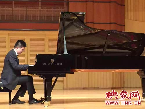 李明陽(yáng)、謝怡晨鋼琴音樂(lè)會(huì)在河南藝術(shù)中心圓滿落幕