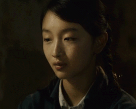 周冬雨跟得上余文樂時(shí)尚的步伐嗎