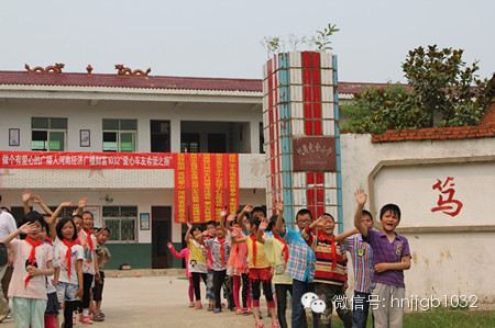 短暫的相聚后，我們要離開了。