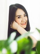 主持人：?jiǎn)虓? title=