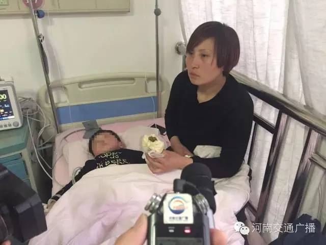 小浩天的母親通過河南交通廣播向所有幫助他們的人表達了感謝！