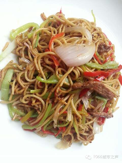 意面?；页：贸园?！吃這個(gè)，口齒一定要好哦！