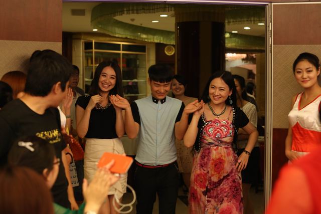 蔚藍(lán)、亞楠、安娜