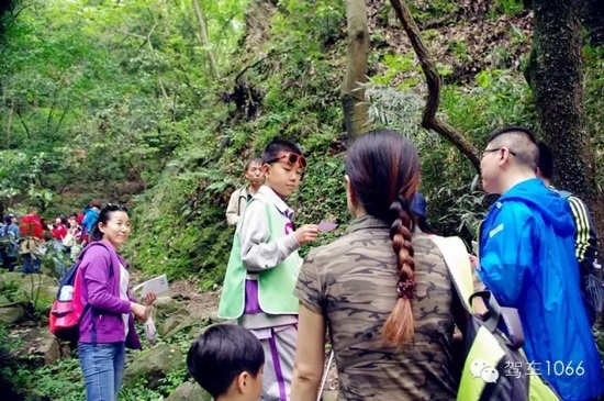 看我這小隊(duì)長(zhǎng)，合格嗎？