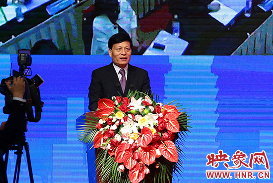 河南省委副書記、省長謝伏瞻出席開幕式并講話