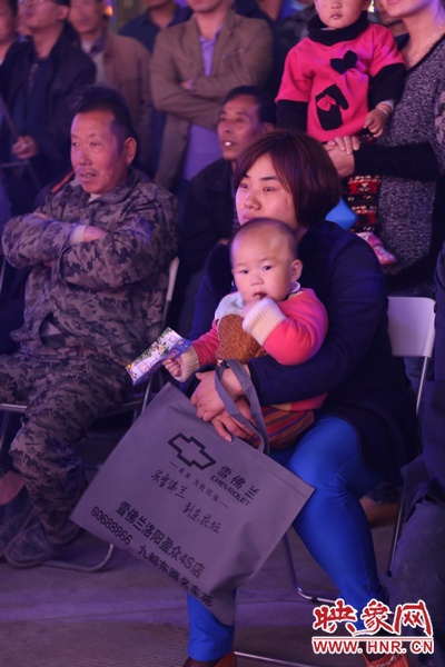 生動有趣的游戲環(huán)節(jié)，觀眾參與積極，獎品很給力。