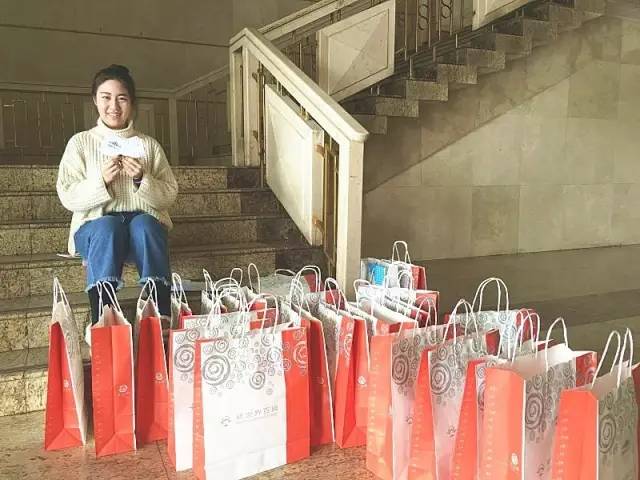 每一位到現(xiàn)場的小伙伴都獲得了我們精心準備的小禮品哦！