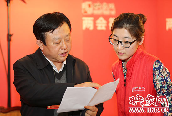 全國(guó)人大代表喬彬接受映象網(wǎng)采訪。