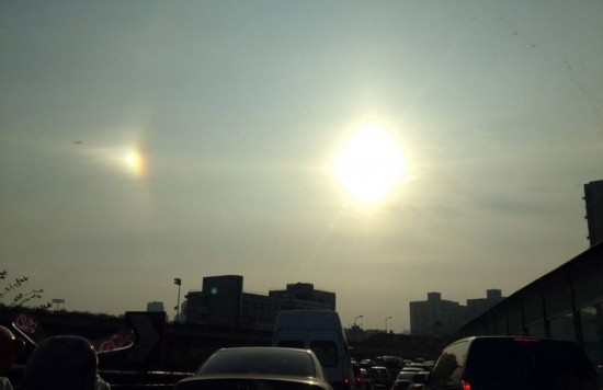 上?，F(xiàn)“3個太陽”