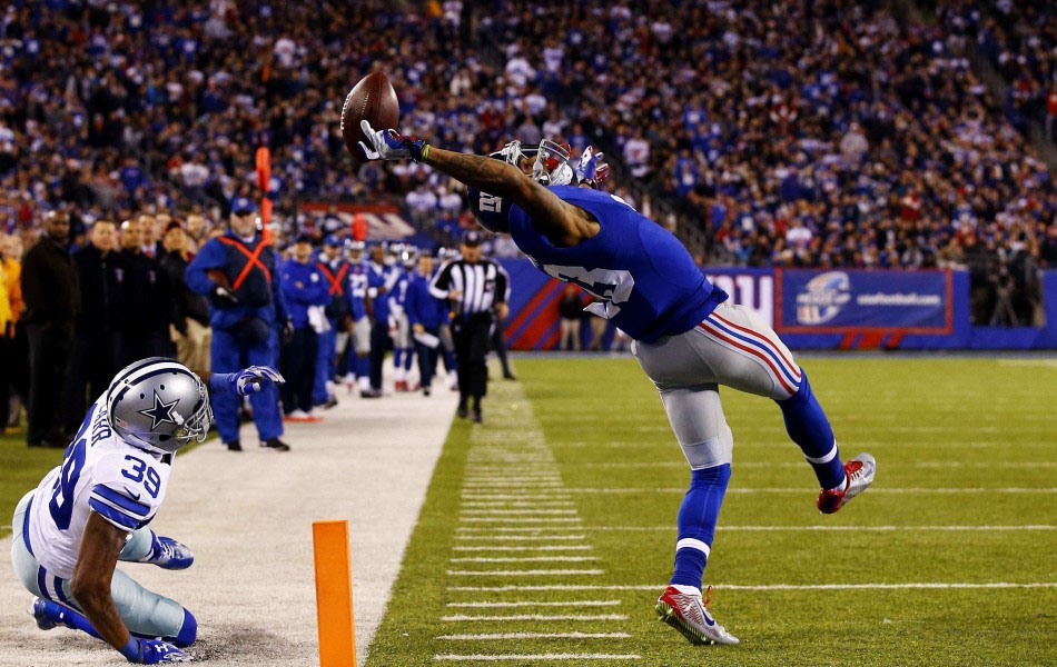 　單幅二等獎，單手接球。