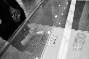 一個(gè)月前，昆明市博物館開展了一次煉油和石化科普展覽，就市民們非常關(guān)心的中石油云南煉油項(xiàng)目進(jìn)行科普和解讀，市民對PX尤為感興趣。