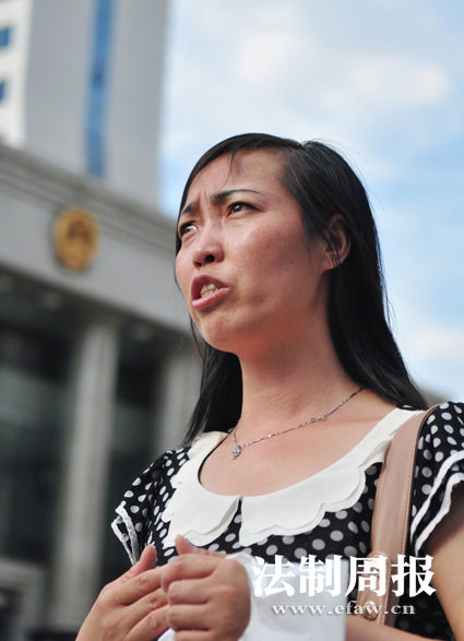 7月2日，唐慧在湖南省高院接受媒體采訪