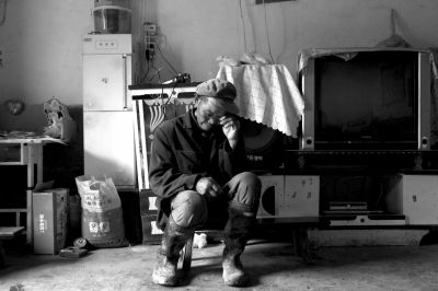 今年73歲的錢智遠說起女兒錢仁鳳不禁老淚縱橫。