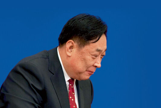 張力軍從環(huán)保部副部長(zhǎng)任上退休兩年多后，被中紀(jì)委宣布接受組織調(diào)查。資料圖