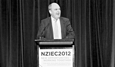 我非常重視新西蘭作為國際留學大國的聲譽，新西蘭教育在英語國家內(nèi)是排得上前五名的。新西蘭的大學會重視自己的聲譽，不會輕易縱容自己的學生。