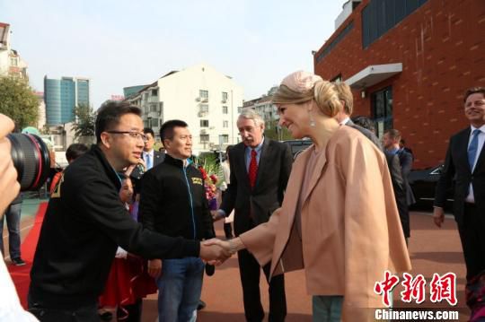 荷蘭王國(guó)國(guó)王威廉-亞歷山大于10月25日至29日對(duì)中國(guó)進(jìn)行國(guó)事訪問(wèn)。