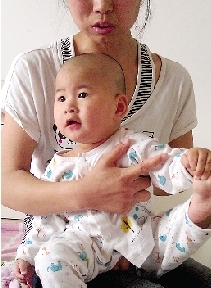 經(jīng)過幾個月治療，涵涵的病情好轉(zhuǎn)多了。