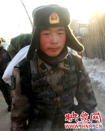 撲火救人壯烈犧牲的退伍戰(zhàn)士、民兵排長鄭春光