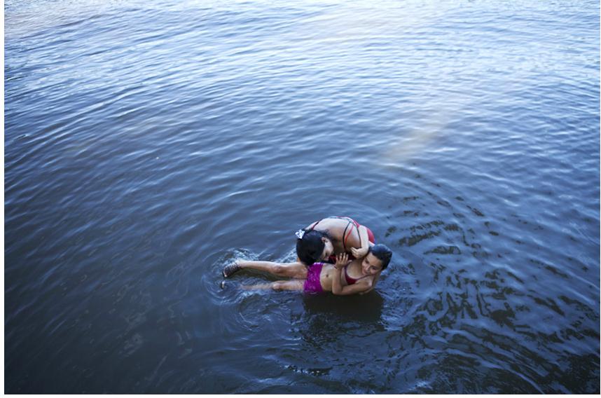 賣(mài)淫母親的雙重角色