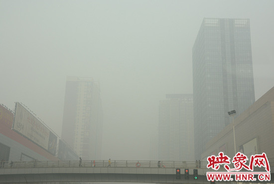 “霧霾”，應(yīng)該是2013年人們最不能忘記的詞語(yǔ)