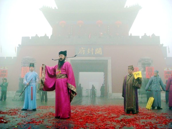 歡天喜地開(kāi)封城 原汁原味中國(guó)年