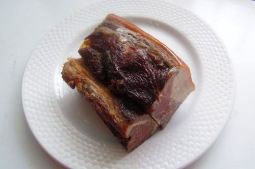 出國(guó)旅游海關(guān)檢查有講究 啥能帶啥不能帶？