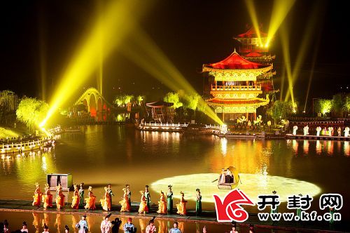 炎炎夏日 清明上河園喊你去“納涼”