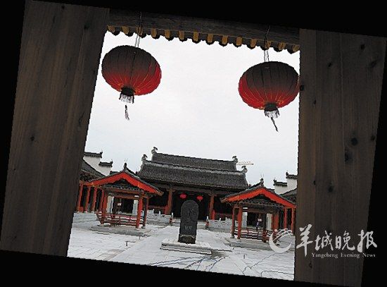 歙縣徽州府衙正堂，還原徽州古城舊貌的標志 李健 攝