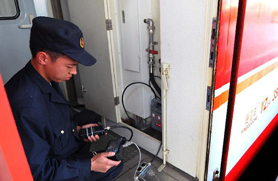 全國(guó)鐵路客車(chē)全面試用“黑匣子”
