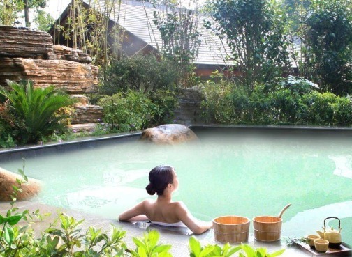 一場秋雨一場寒 深秋“泡湯”八項(xiàng)注意