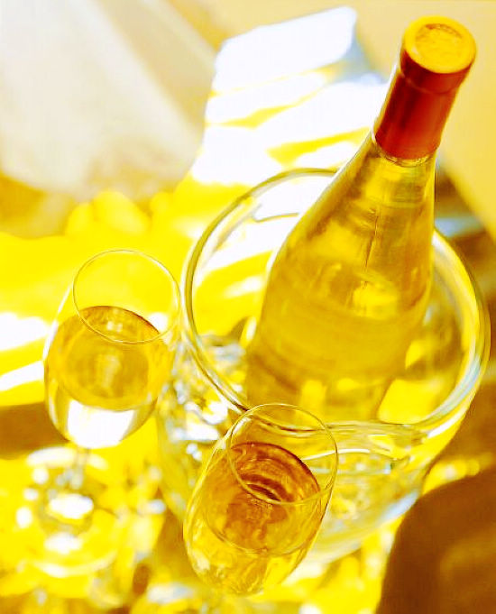 中西合璧過(guò)中秋 月餅與美酒的相得益彰