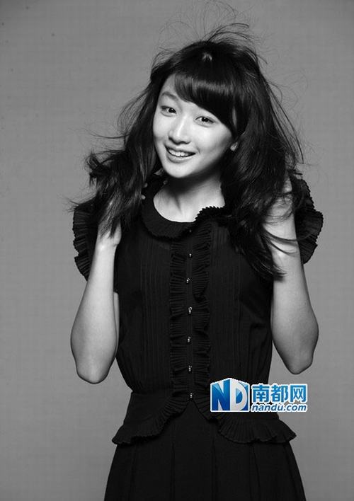 周冬雨踩線進北電。