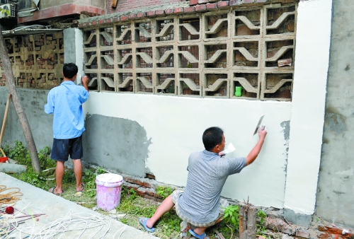 　老舊小區(qū)改造完畢后，“年輕”了、“身價”也漲了。