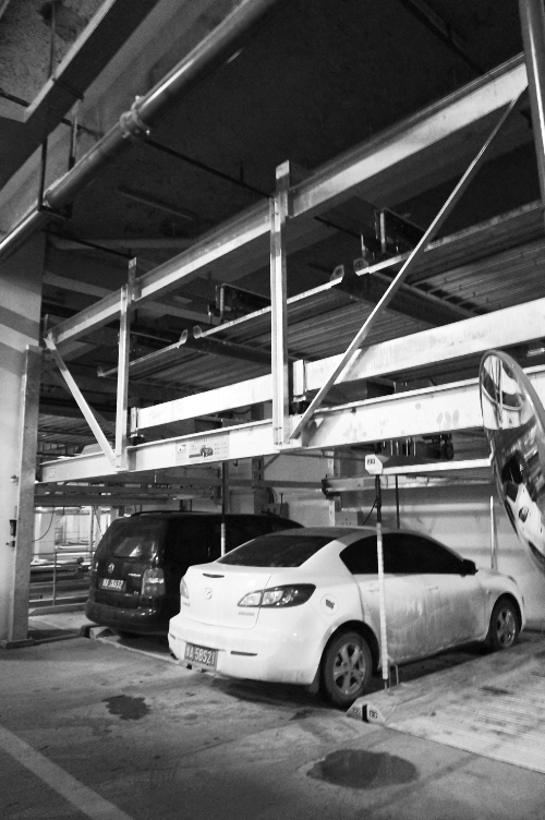 蘇荷立體式公共停車場去年12月開始使用，有384個車位。