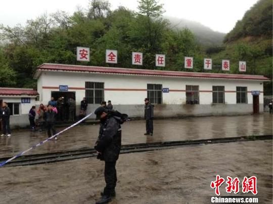 圖為事故救援現(xiàn)場。 禎東 攝