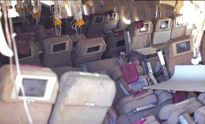 7日，美國舊金山，失事客機內(nèi)景曝光。圖/CFP