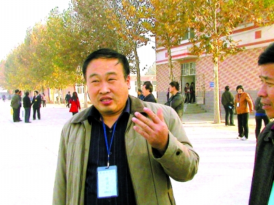 張偉生前照片。胡恩來攝