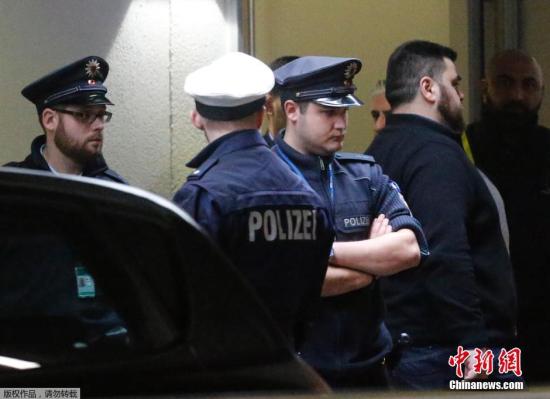 當(dāng)?shù)貢r(shí)間24日，一架空客A320飛機(jī)在法國南部阿爾卑斯墜機(jī)。