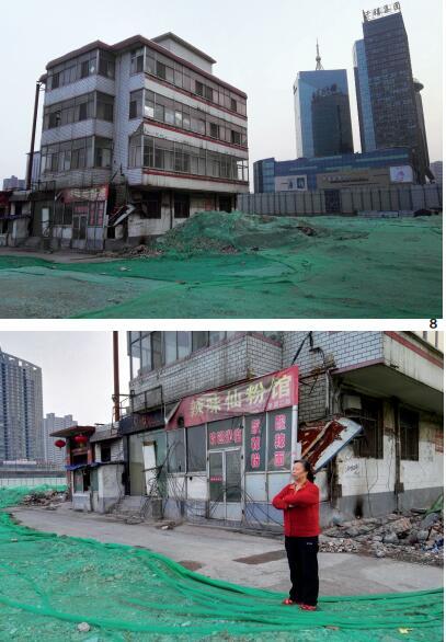 65歲的韓老太太是別人眼中的“釘子戶(hù)”，至今仍居住在斷水、斷電的老宅中。她的房產(chǎn)占地面積3分多，建有樓房4層，按照補(bǔ)償標(biāo)準(zhǔn)可以拿到400余萬(wàn)元補(bǔ)償，但她還是擔(dān)心以后的日子沒(méi)著落，稱(chēng)要繼續(xù)堅(jiān)持下去。在她房子的右后側(cè)，是親賢社區(qū)旗下千禧集團(tuán)的豪華辦公樓。