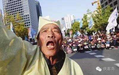 停不下來！這是韓國人民送給樸總統(tǒng)的《下臺歌》