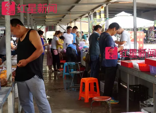 文玩核桃遇冷由幾萬(wàn)一對(duì)降到5元沒(méi)人要？商戶否認(rèn)