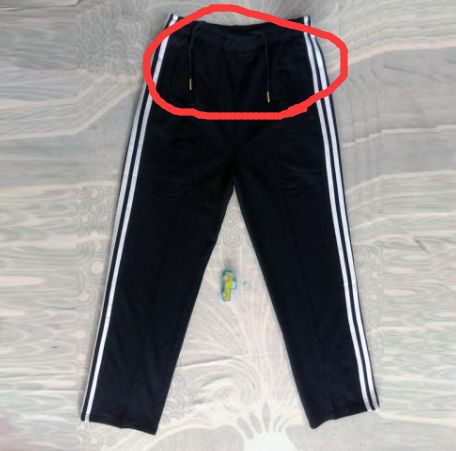 嚇哭！6歲男孩被夾斷手指 罪魁禍首竟是校服