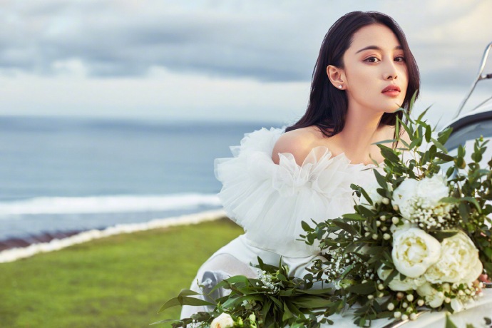 張馨予的婚紗成了淘寶爆款，知道價格后讓人大跌眼鏡！