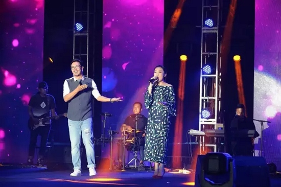 王騰霄、王曉序《制造浪漫》