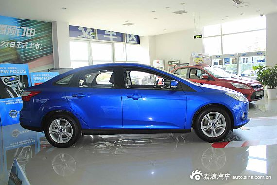 　?？怂箖蓭?jīng)典1.8MT 時(shí)尚型