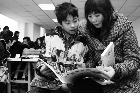 昨日的分享交流會(huì)上，孩子們的成長經(jīng)歷都被印成了小冊子