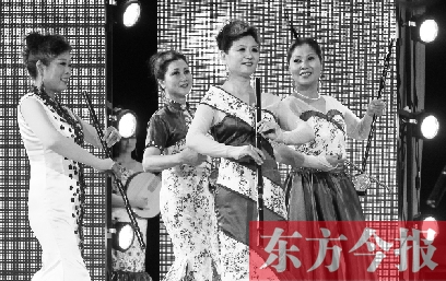老同志們自編節(jié)目，喜迎中國第一個法定老年節(jié)