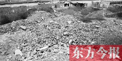 昨日，鄭州市107輔道花園口鎮(zhèn)大廟村，綿延數(shù)公里的城中村拆遷后遺留的建筑垃圾